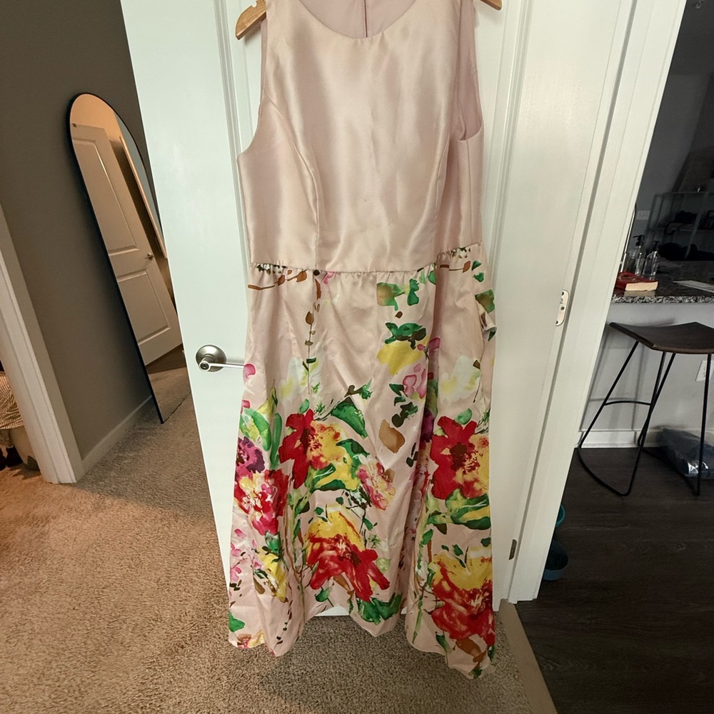 ALFRED SUNG Pink Floral Formal Dress